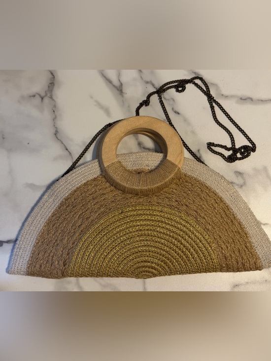 Antik Kraft Handbags - Antik Kraft Semi-Circle Straw Crossbody Bag in Natural, Tan, Yellow
